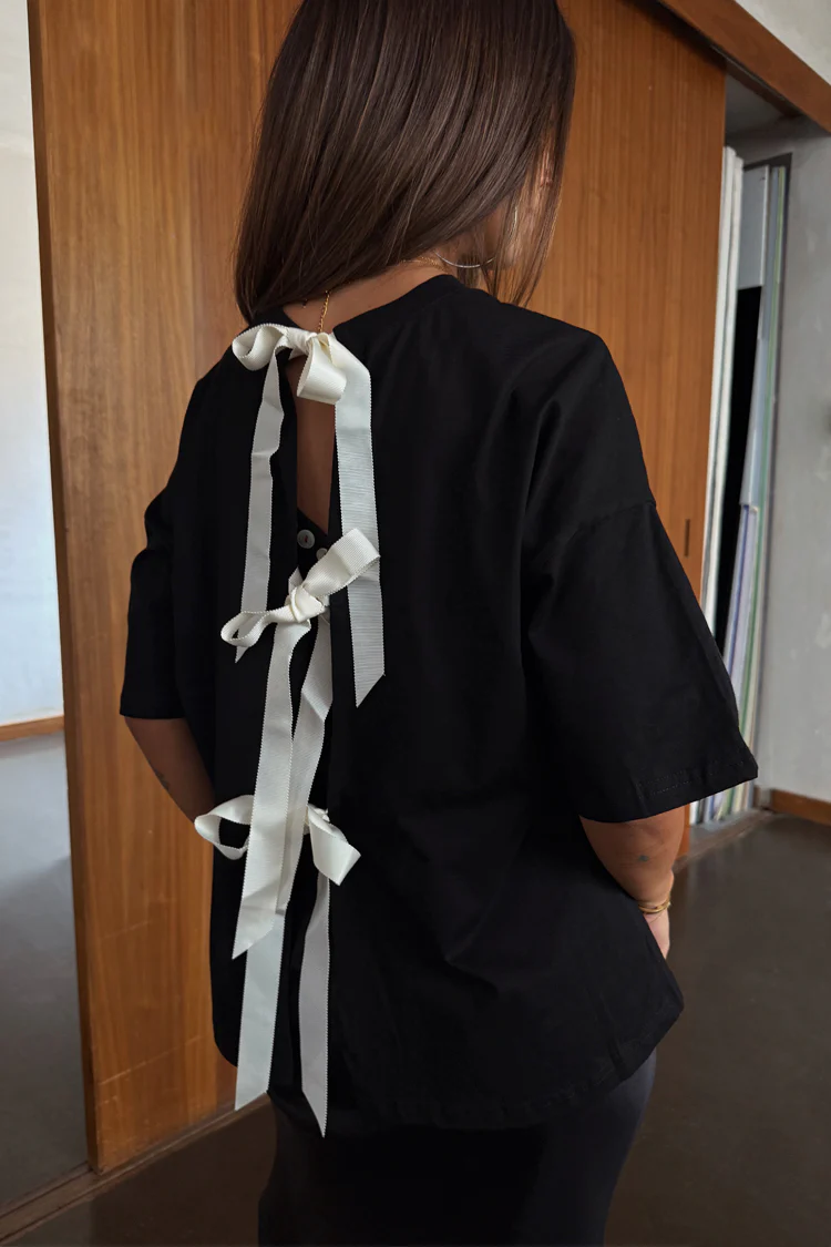 Black Bow Back T-Shirt - Image 3