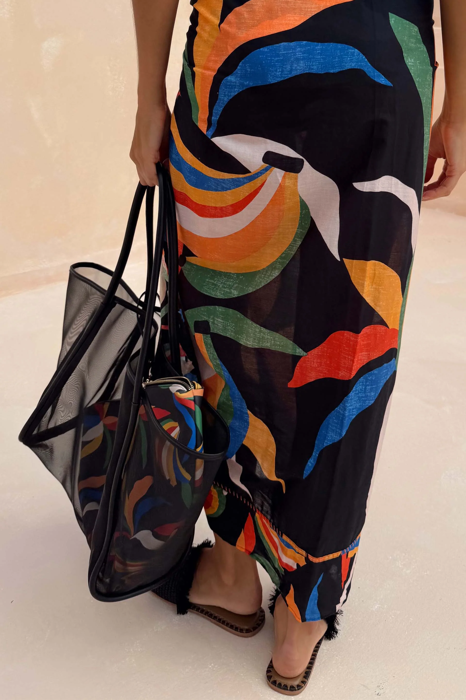 Black Mesh Tote Bag - Image 8