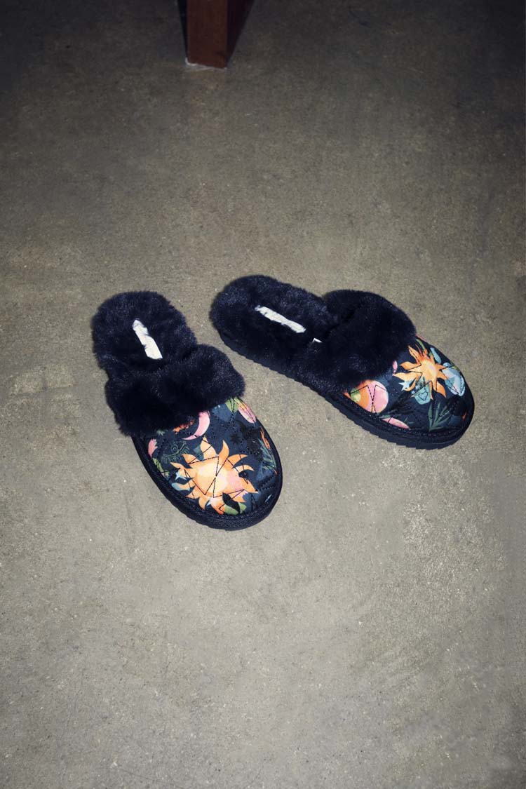 Navy Charm Mule Slippers - Image 4