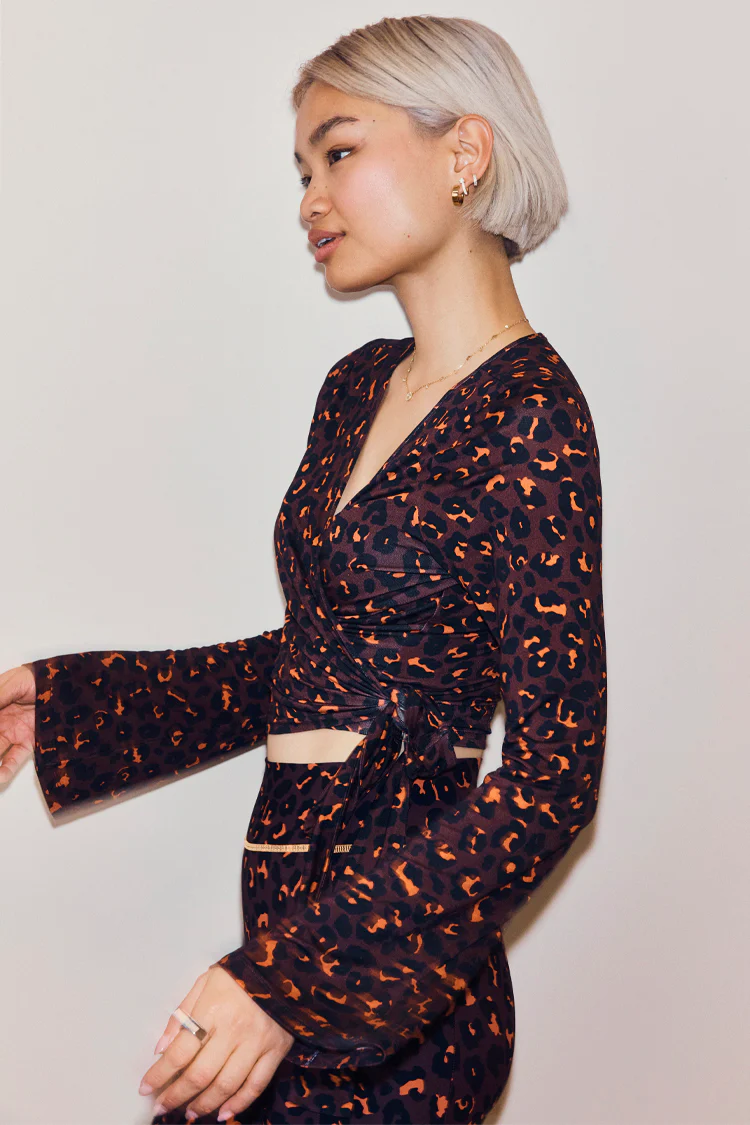Dark Leopard Ballet Wrap - Image 3