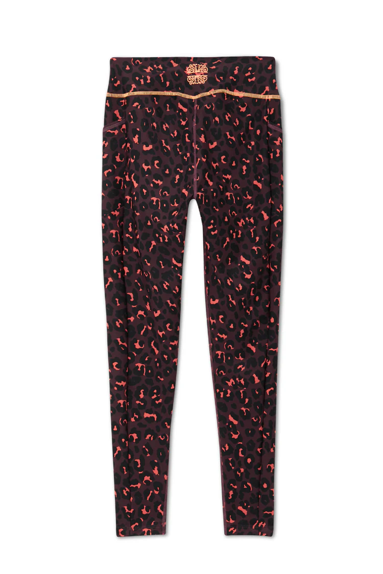 Dark Leopard Leggings - Image 11
