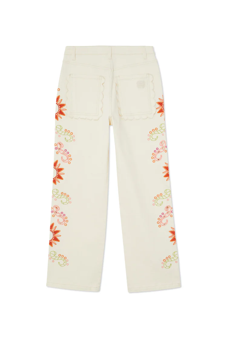 Ecru Enchanted Cut Work Scallop Jeans - Image 11