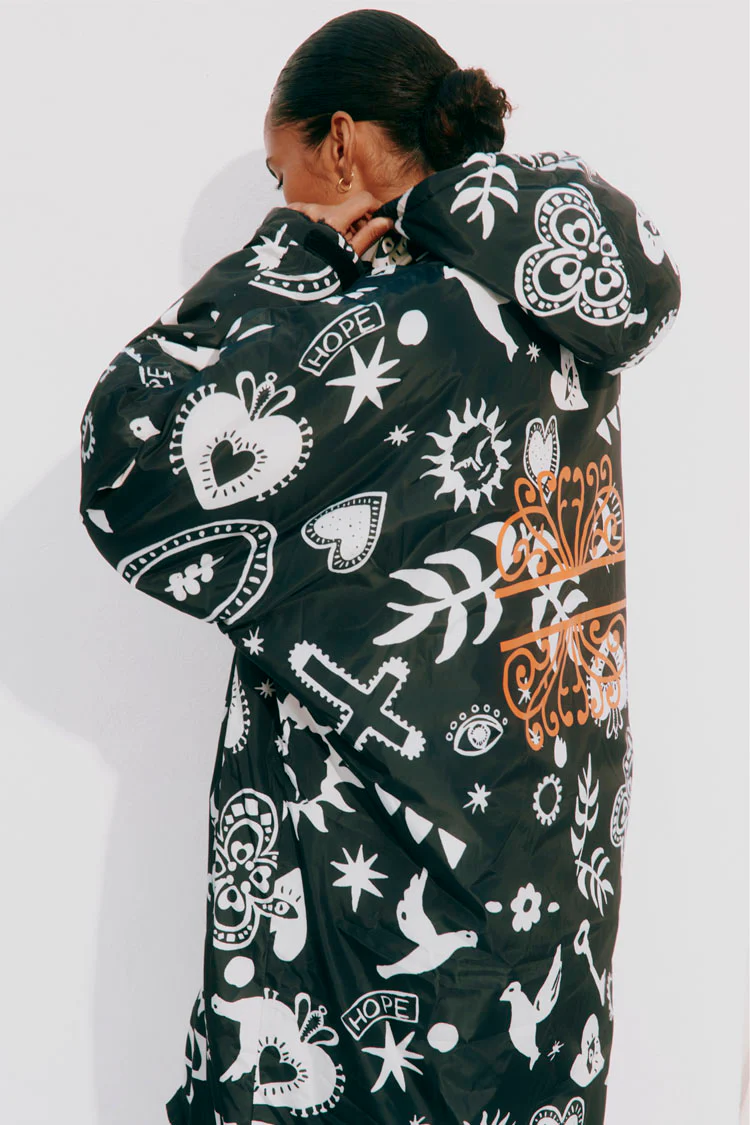 Hope Charcoal Changing Robe - Image 2