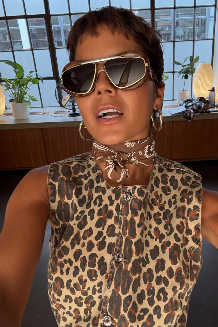 Leopard Waistcoat - Image 9
