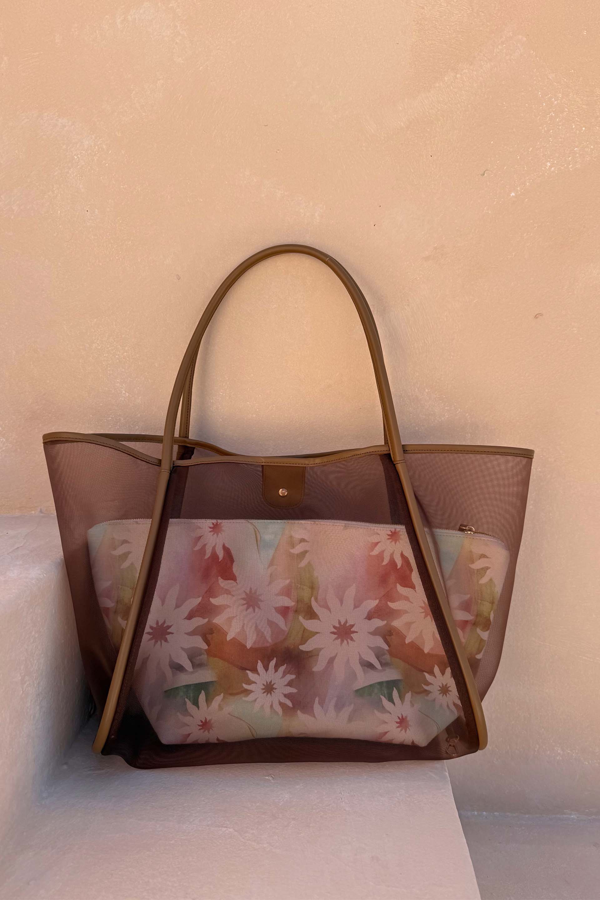 Tan Mesh Tote Bag - Image 2