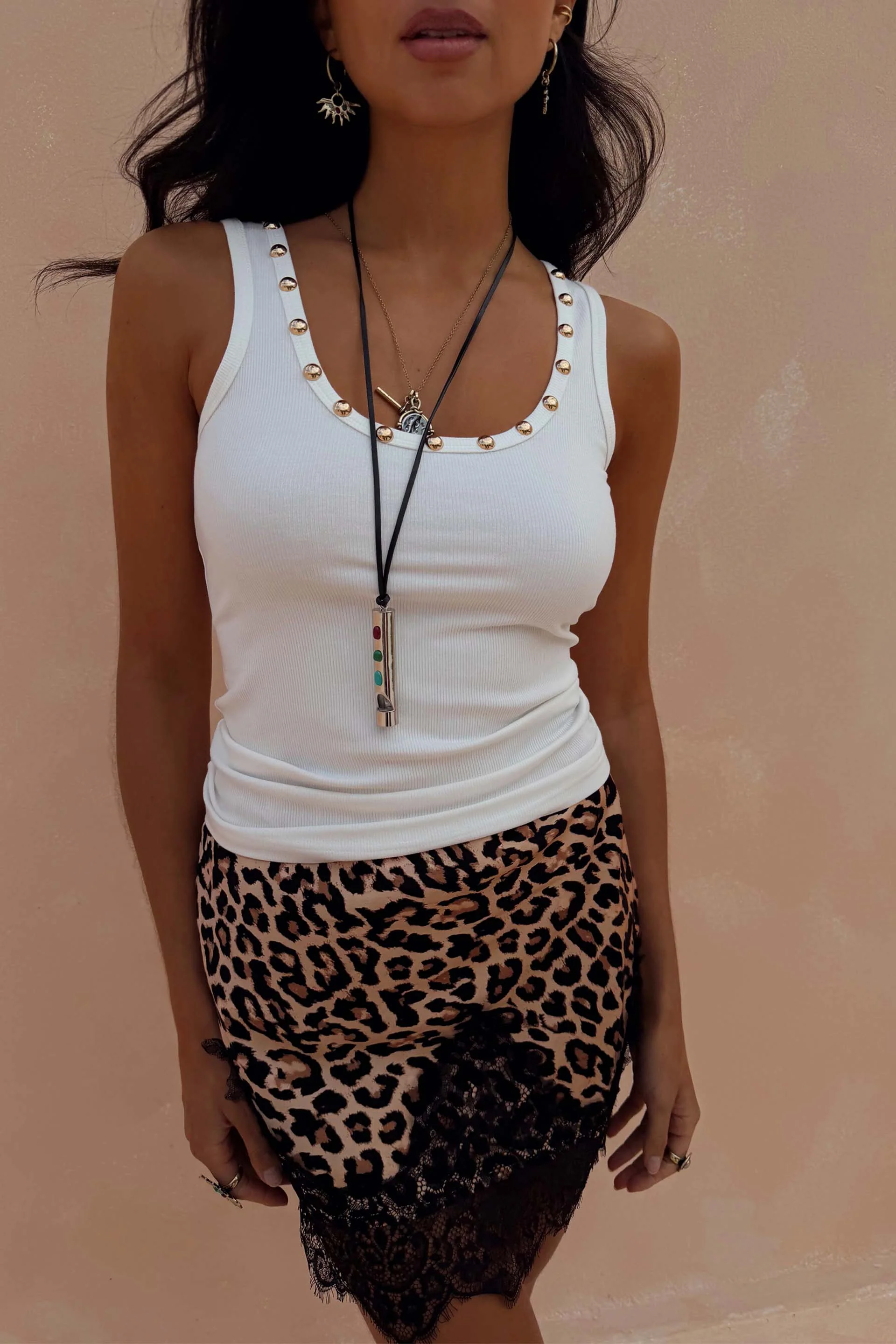 White Studded Rib Vest - Image 2